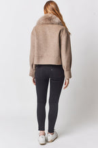 Camélia Col Doux Jacke - Velnoir™