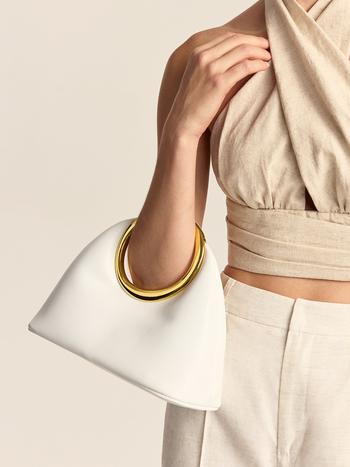 Étreinte d'Or Clutch Bag - Velnoir™