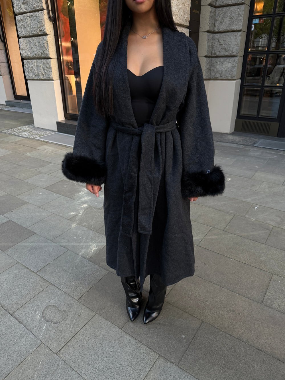 Marcéau Édition Fellmantel - Velnoir Fashion