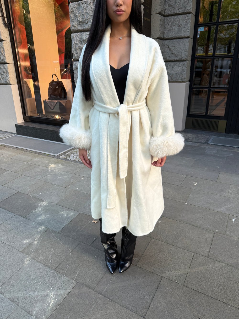 Marcéau Édition Fellmantel - Velnoir Fashion