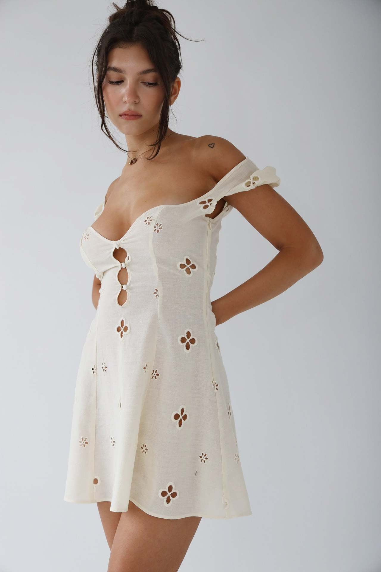 Velnoir™ Isola Linen - Blend Dress - Velnoir™