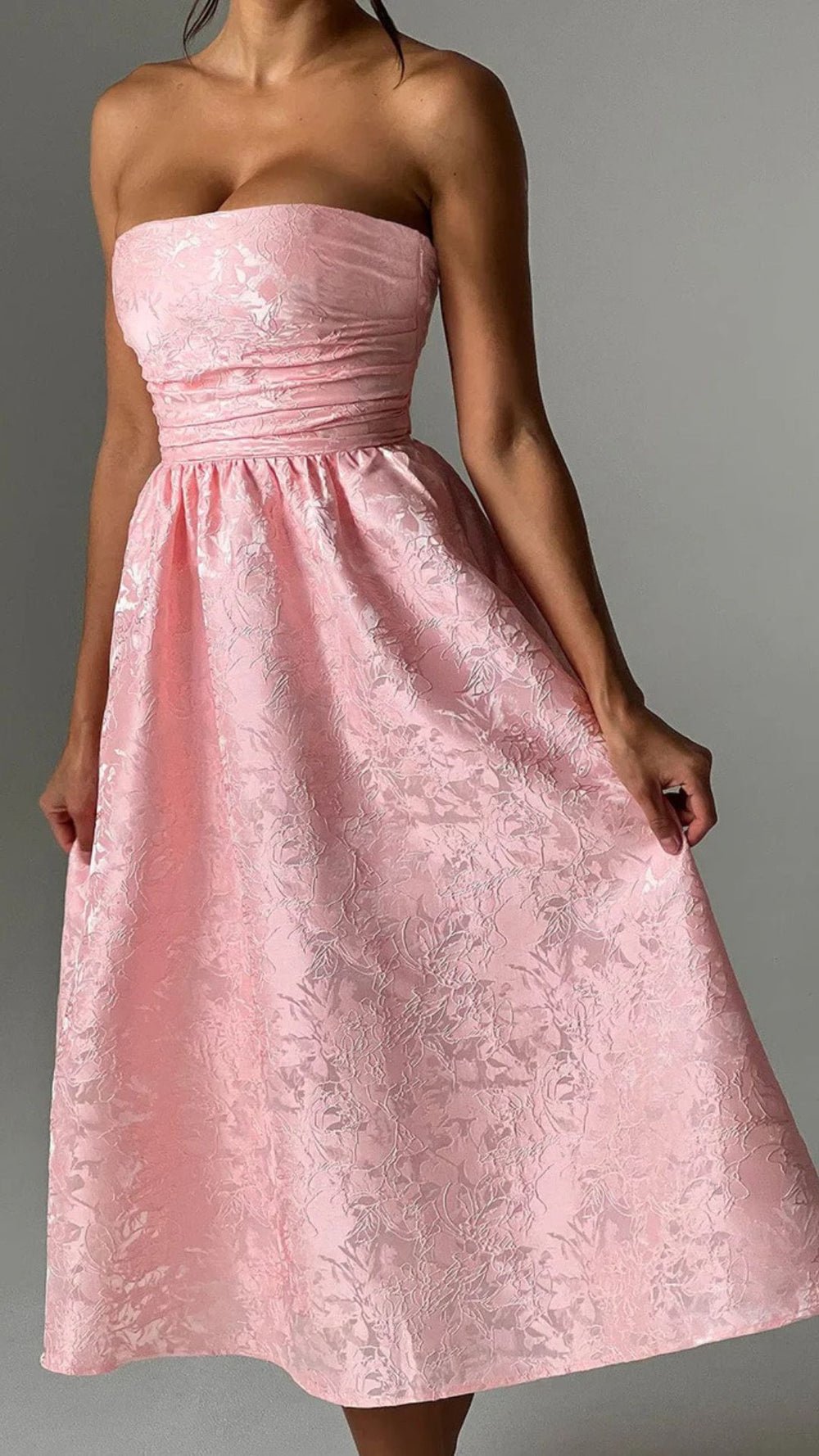 Velnoir™ Lysandra Jaquard Midi Dress - Velnoir™