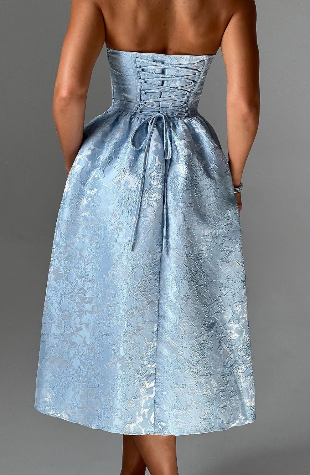 Velnoir™ Lysandra Jaquard Midi Dress - Velnoir™