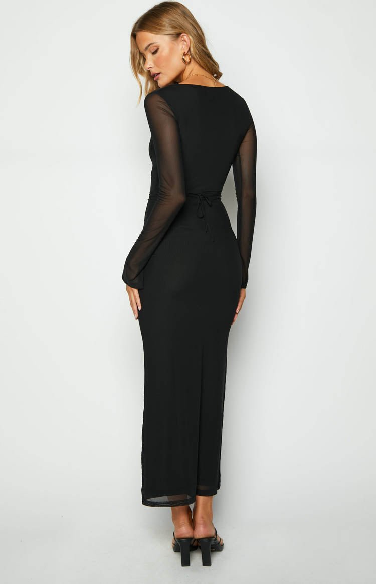 Velnoir™ Seraphie Deep Maxi Dress - Velnoir™