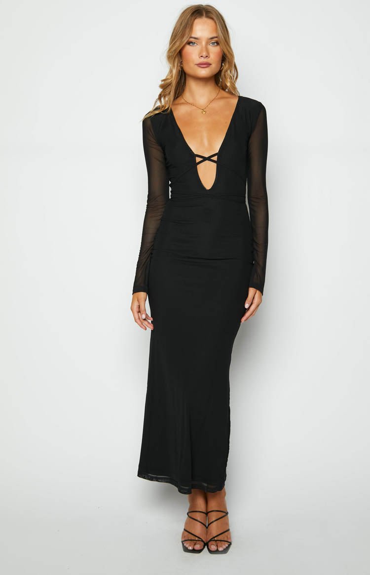 Velnoir™ Seraphie Deep Maxi Dress - Velnoir™